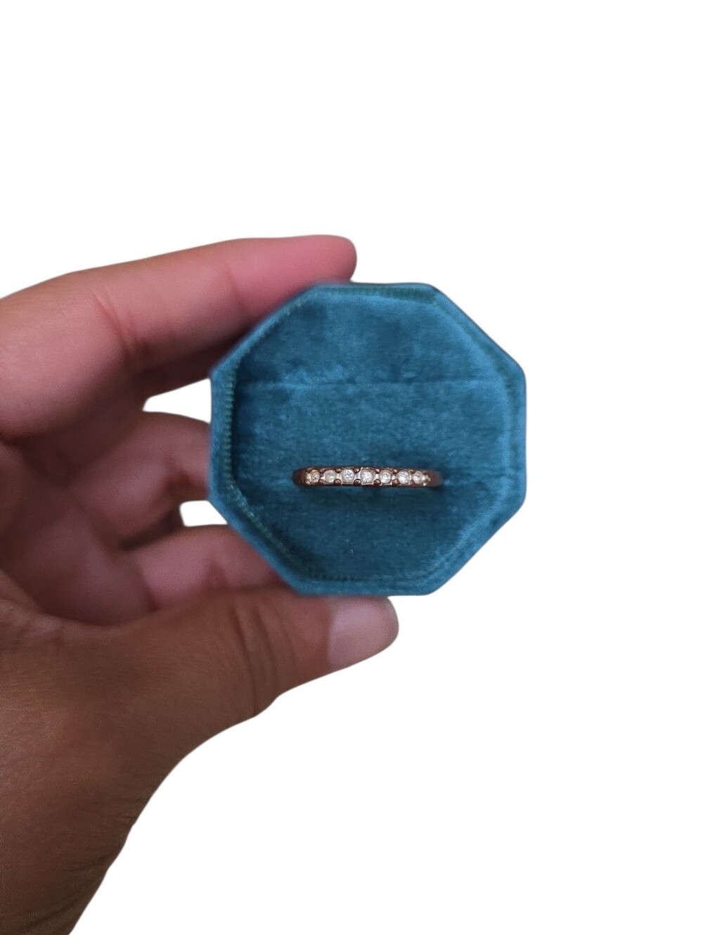 Size 8 Tarnished Gold Diamond-Accented Stackable Band